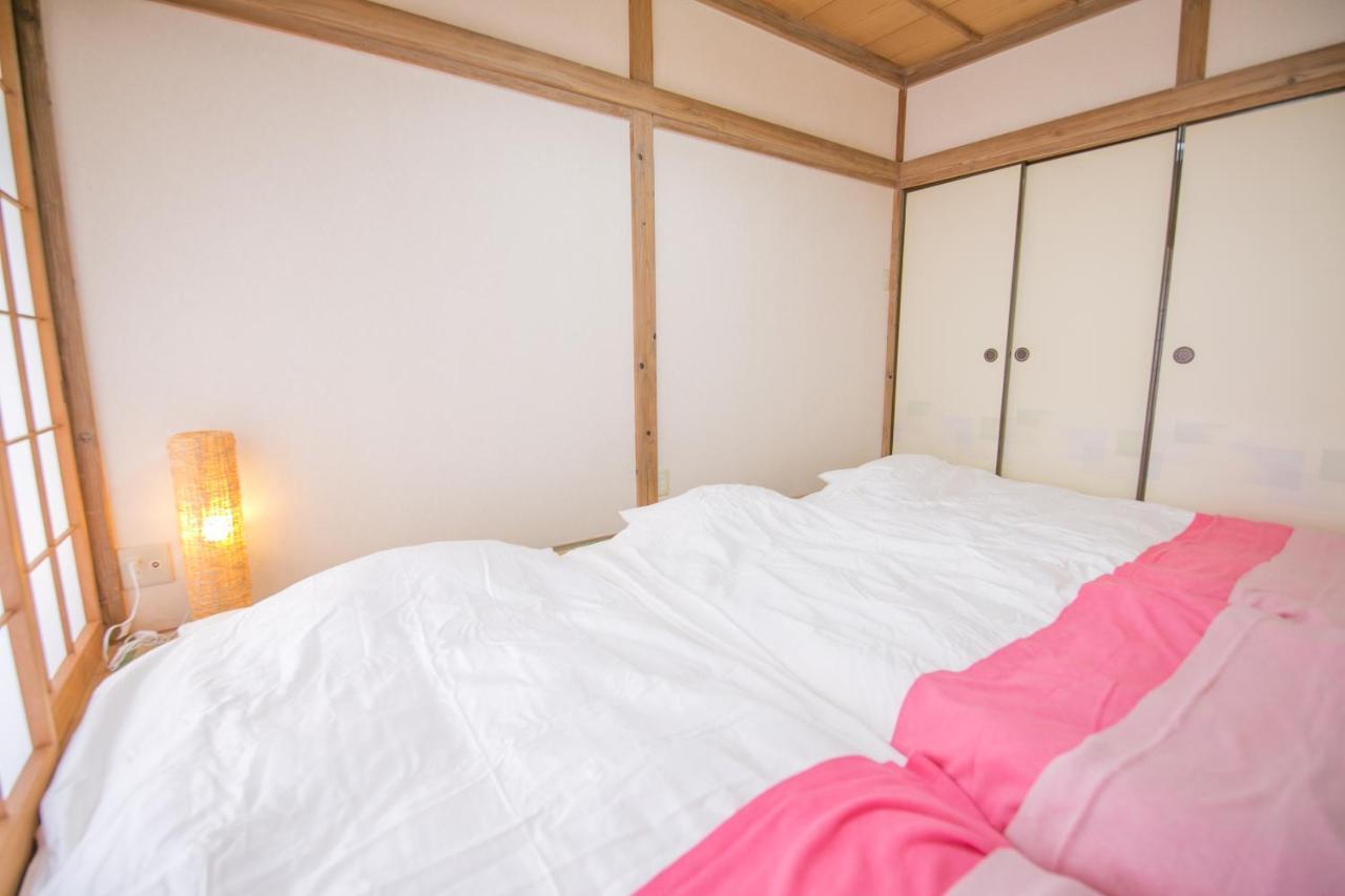 Atami Ajiro House貸切温泉宿 Екстер'єр фото