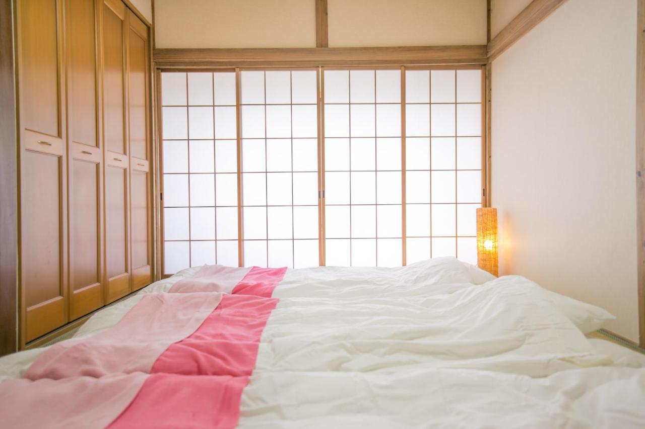 Atami Ajiro House貸切温泉宿 Екстер'єр фото